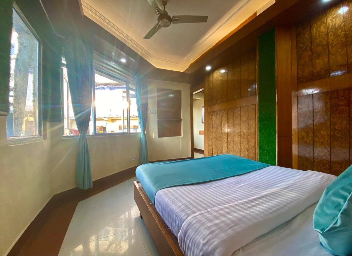 Riversun Hotel Mall Road Массури Экстерьер фото